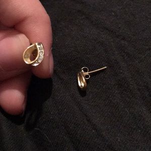 Gold diamonds earrings